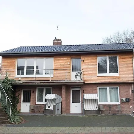 Holiday home Etta Comfortable Holiday